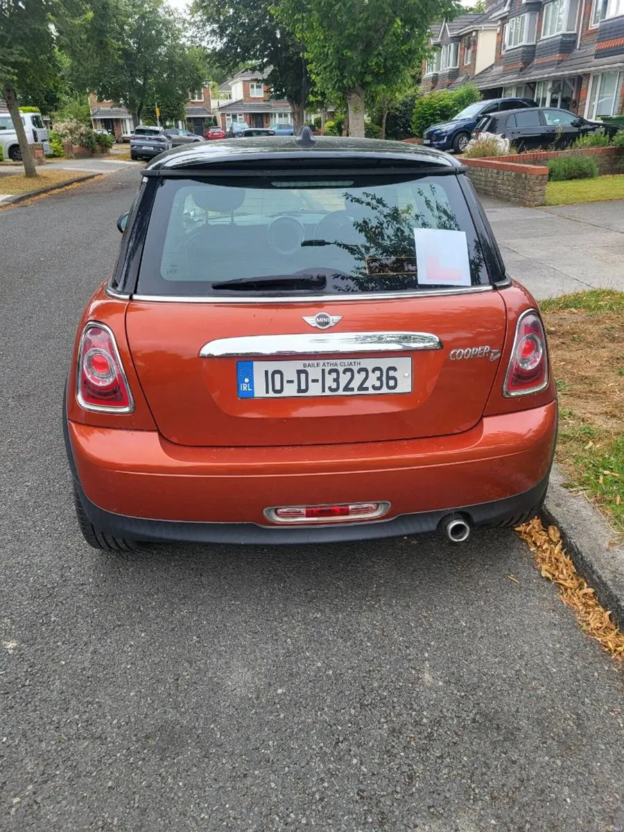 Car - Image 2