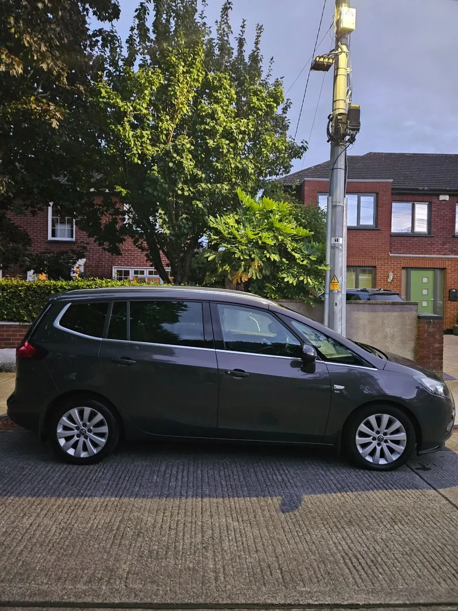 Opel Zafira 2014 7 seater Diesel New NCT 08/27 - Image 1
