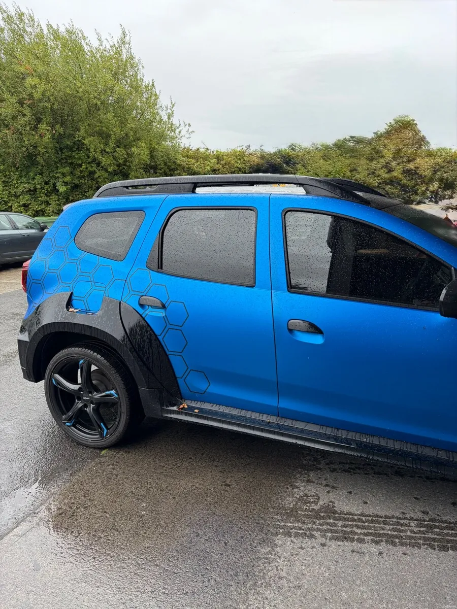 Dacia Duster 2023 - Image 2