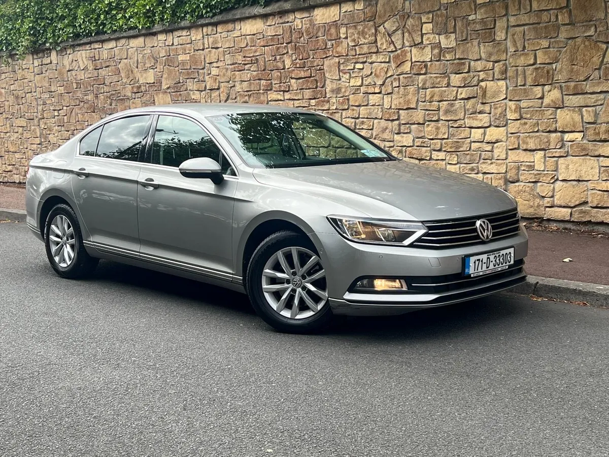 171 VW PASSAT 1.6 DIESEL SAT NAV - Image 2
