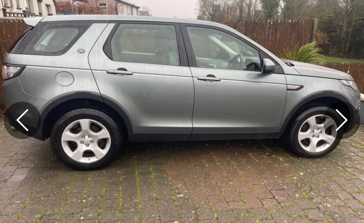 Land Rover Discovery Sport 2019 - Image 1