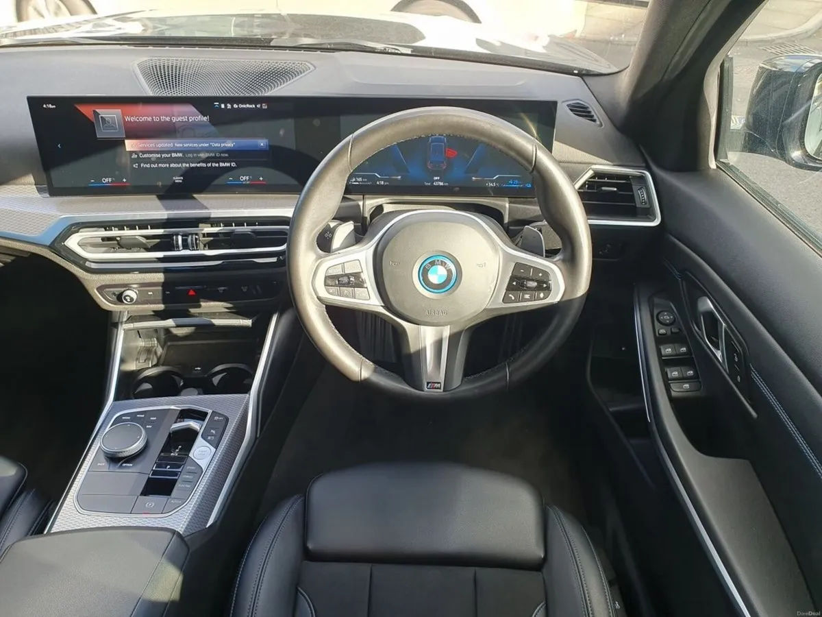 BMW 3-Series 330e M Sport Saloon - Image 5