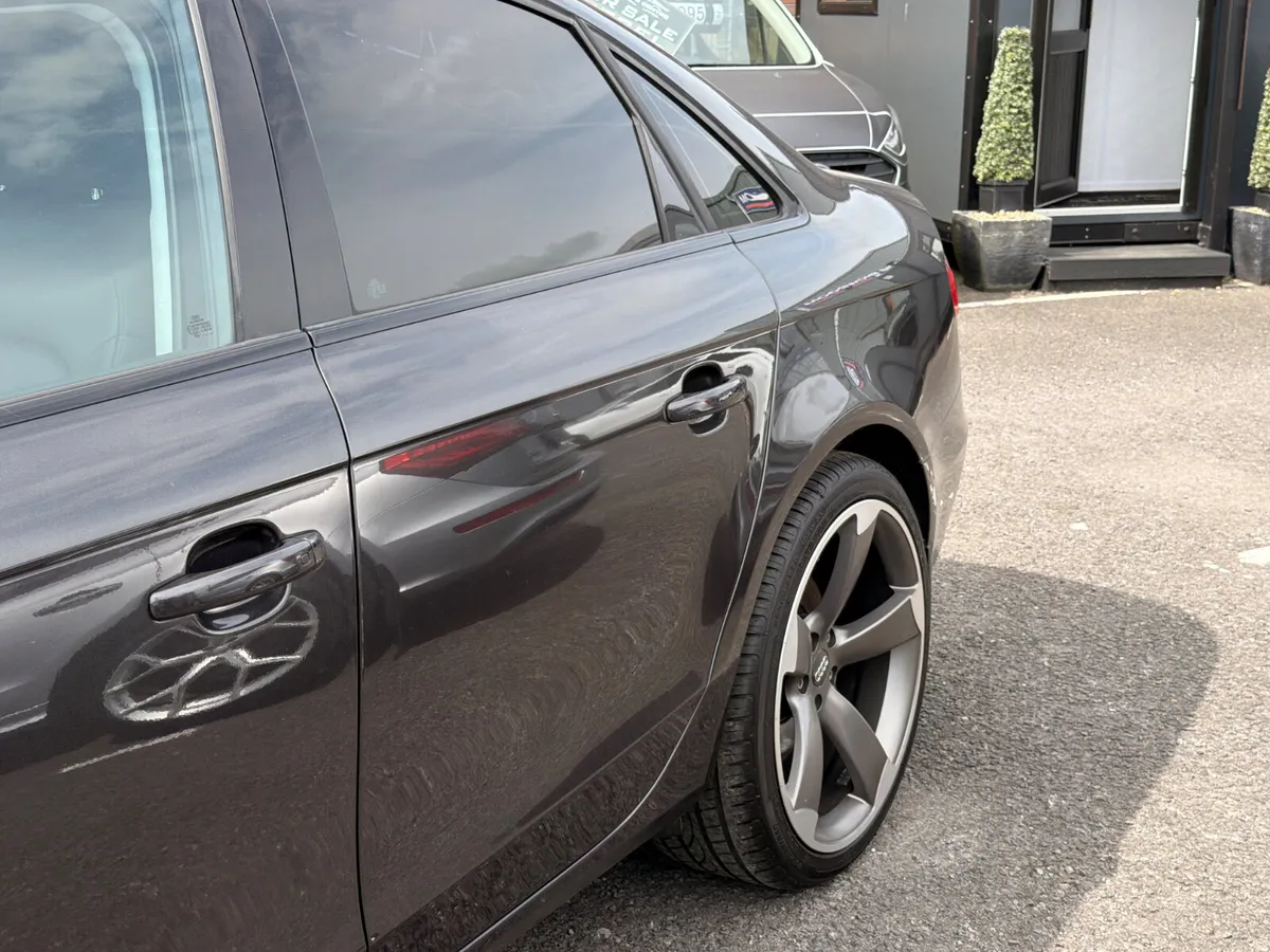 Audi A4 2014 - Image 6
