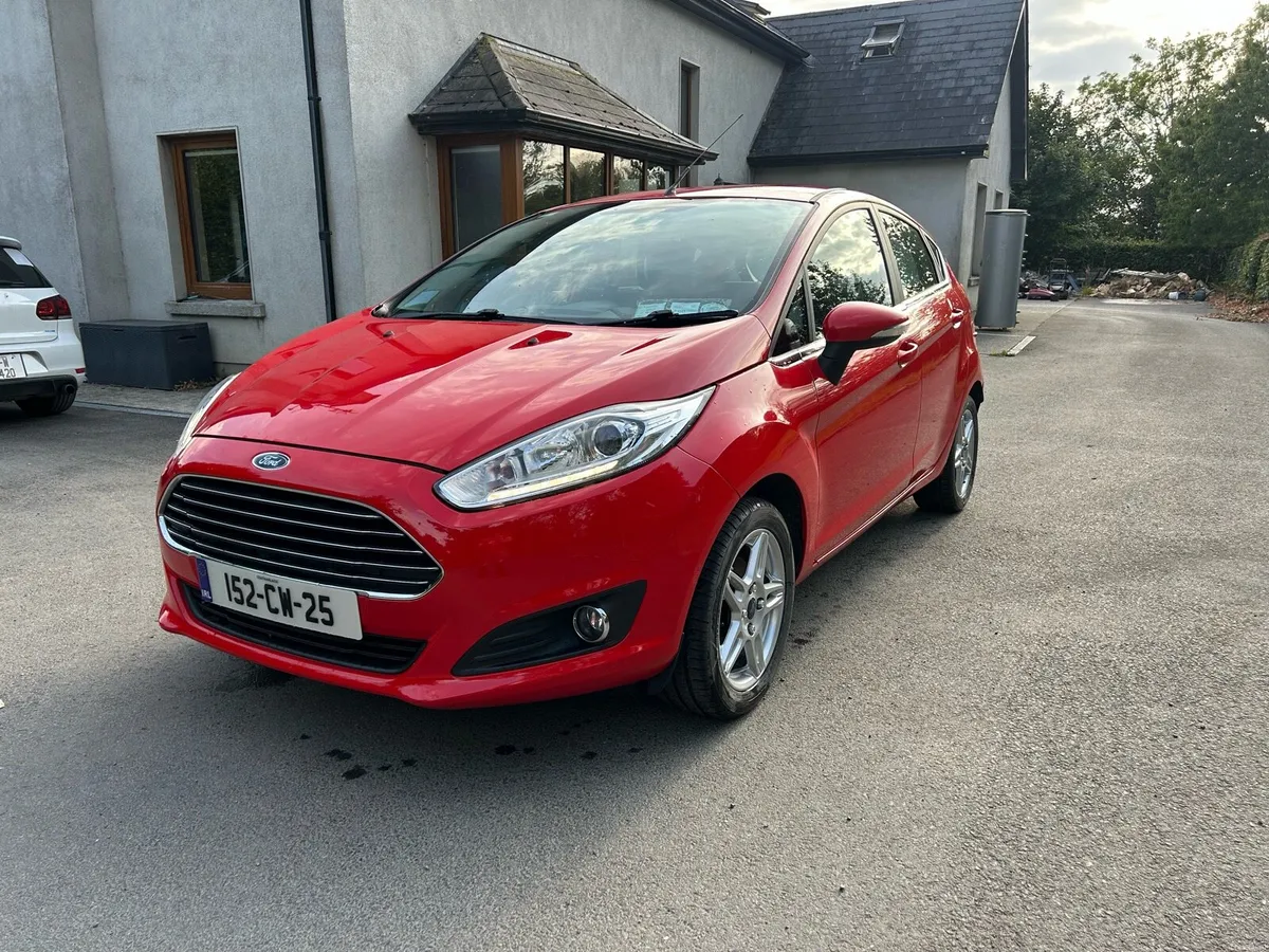 2015 Ford Fiesta Titanium 1.25 - Image 1