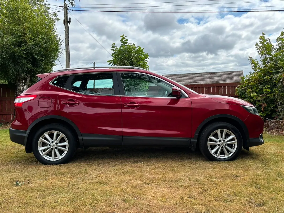 '17 Nissan Qashqai  ~ Panoramic Glass Roof ~ 84K ~ - Image 4