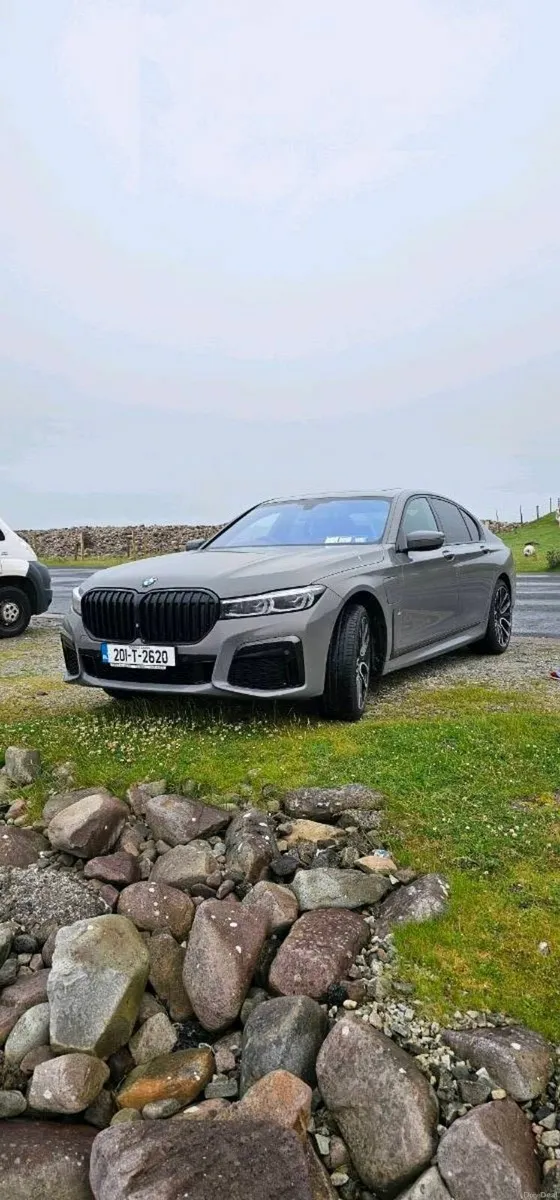 Car - Image 1