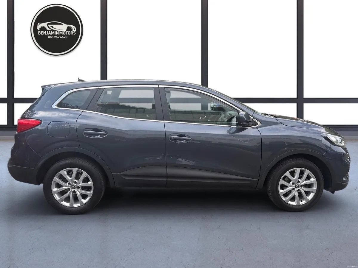 Renault Kadjar 2019 Low Miles Finance available - Image 4