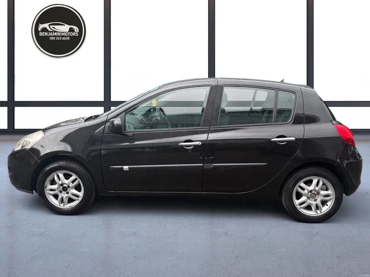 Renault Clio 2010 1.2 petrol Royale Model New Nct - Image 5