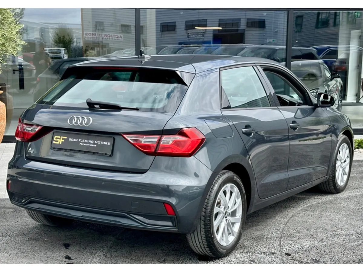 Audi A1 SPORTBACK 30 TFSI 110HP S-TRONIC SE 4DR - Image 3