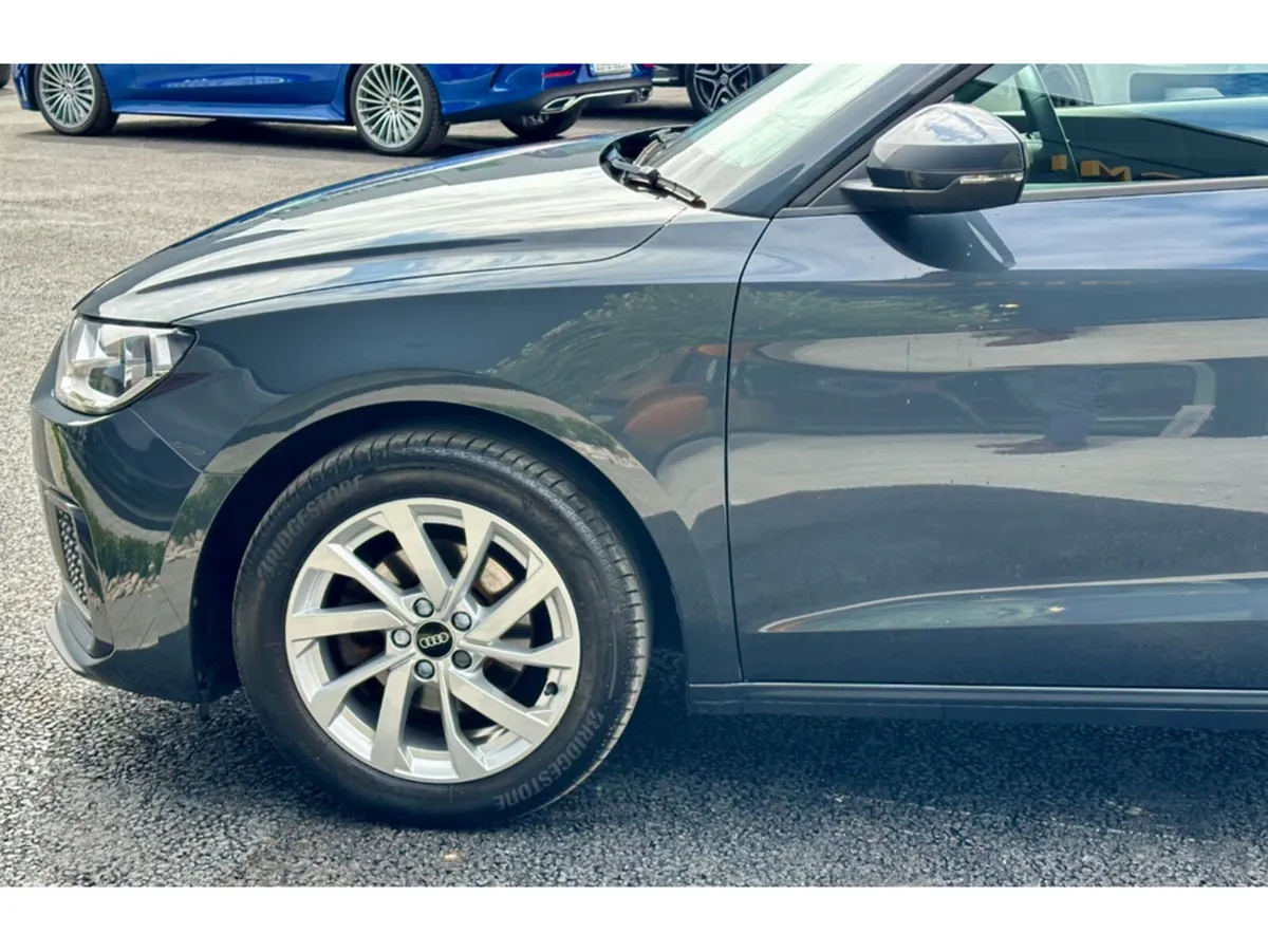 Audi A1 SPORTBACK 30 TFSI 110HP S-TRONIC SE 4DR - Image 4