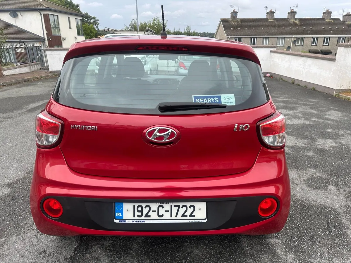 Hyundai i10 2019 Deluxe 4DR Auto - Image 2