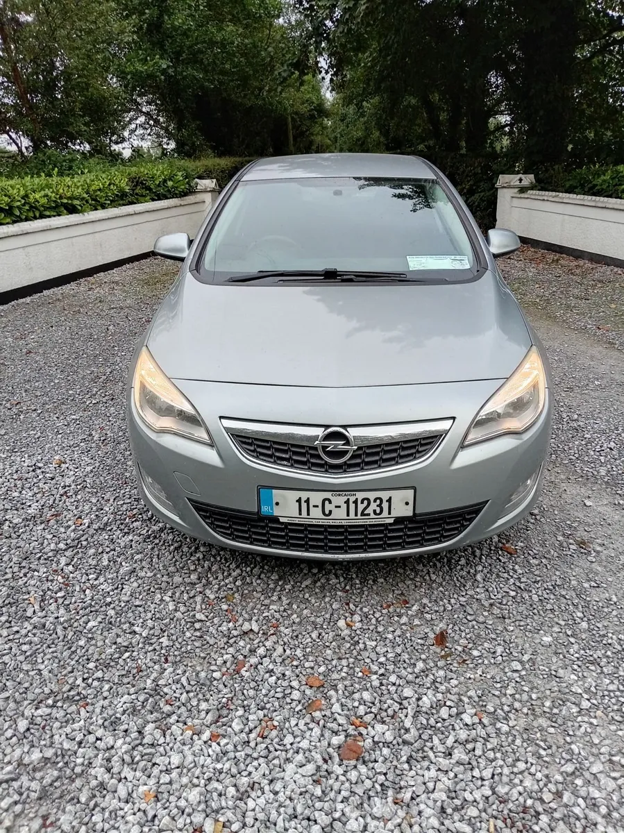 2011 Opel Astra 1.3 diesel new nct - Image 1