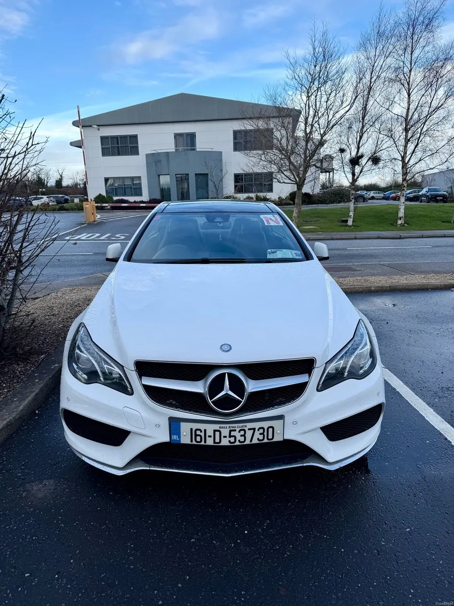 2016 Mercedes Benz E220D AMG Coupe - Sunroof-White - Image 2