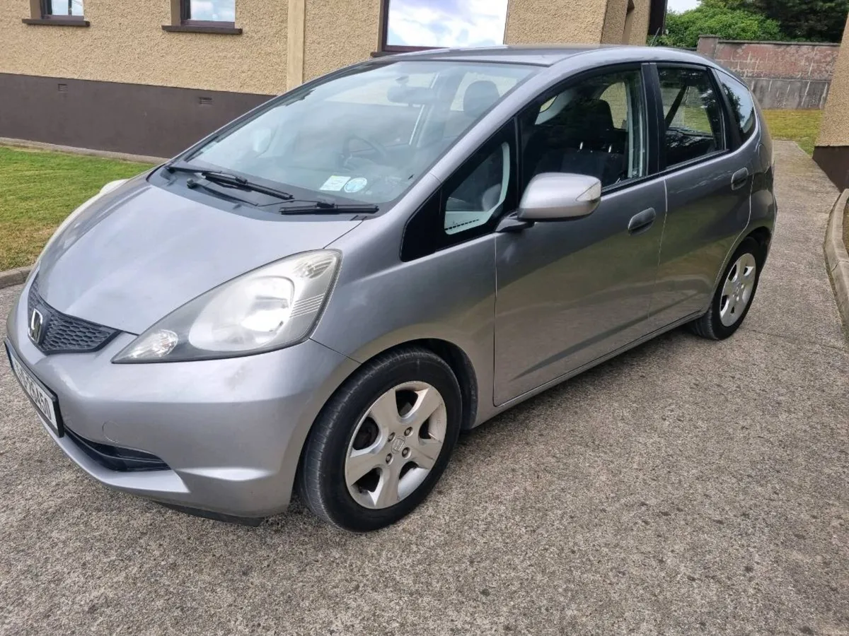 AUTOMATIC Honda jazz Tax New Nct 2 keys - Image 3