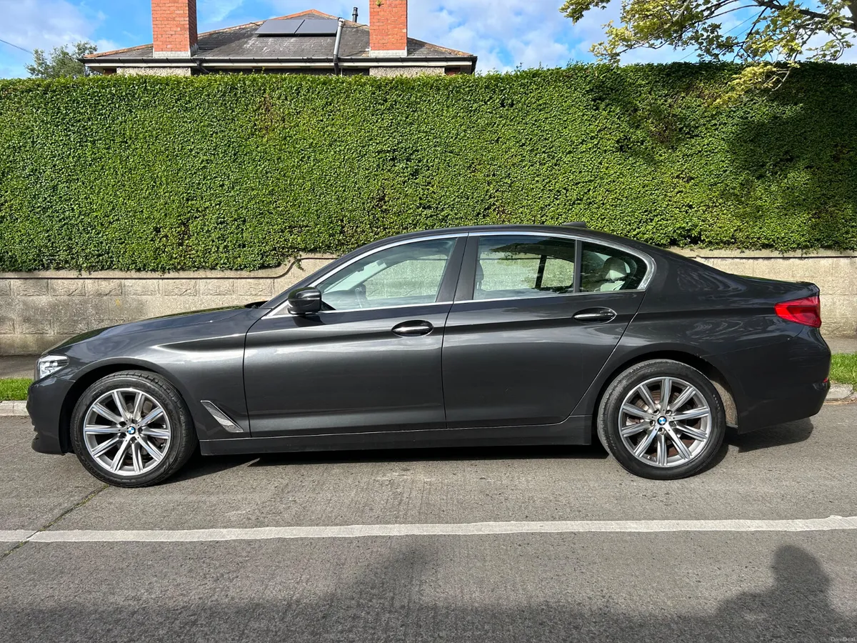 2017 BMW 5 SERIES AUTOMATIC NCT SEPTEMBER 2027 - Image 4