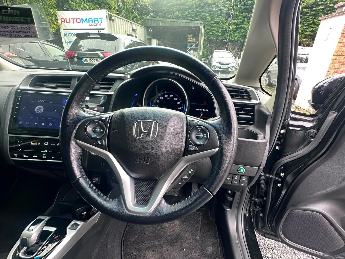 HONDA FIT 2019 LEATHER CRUISE CONTROL - Image 6