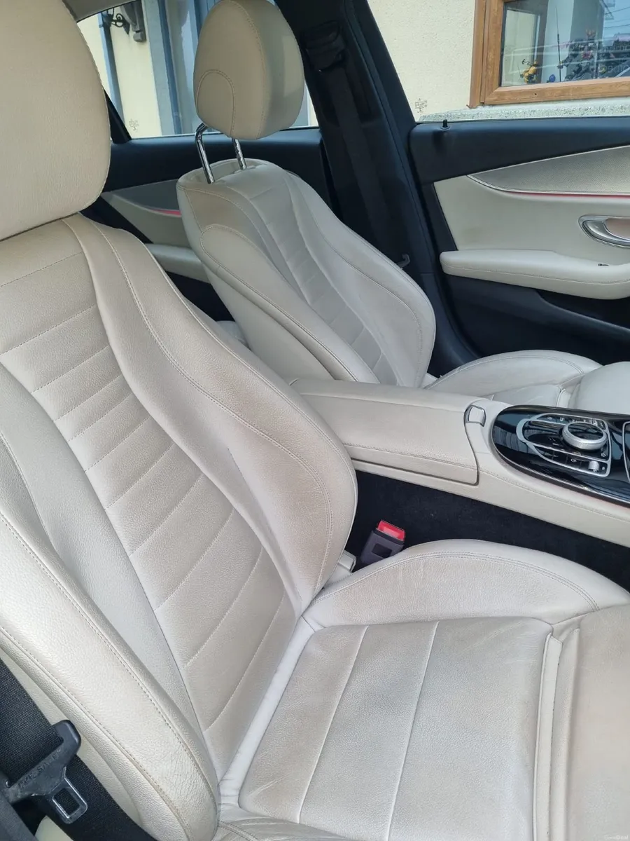 Mercedes-Benz E-Class 2017 - Image 4