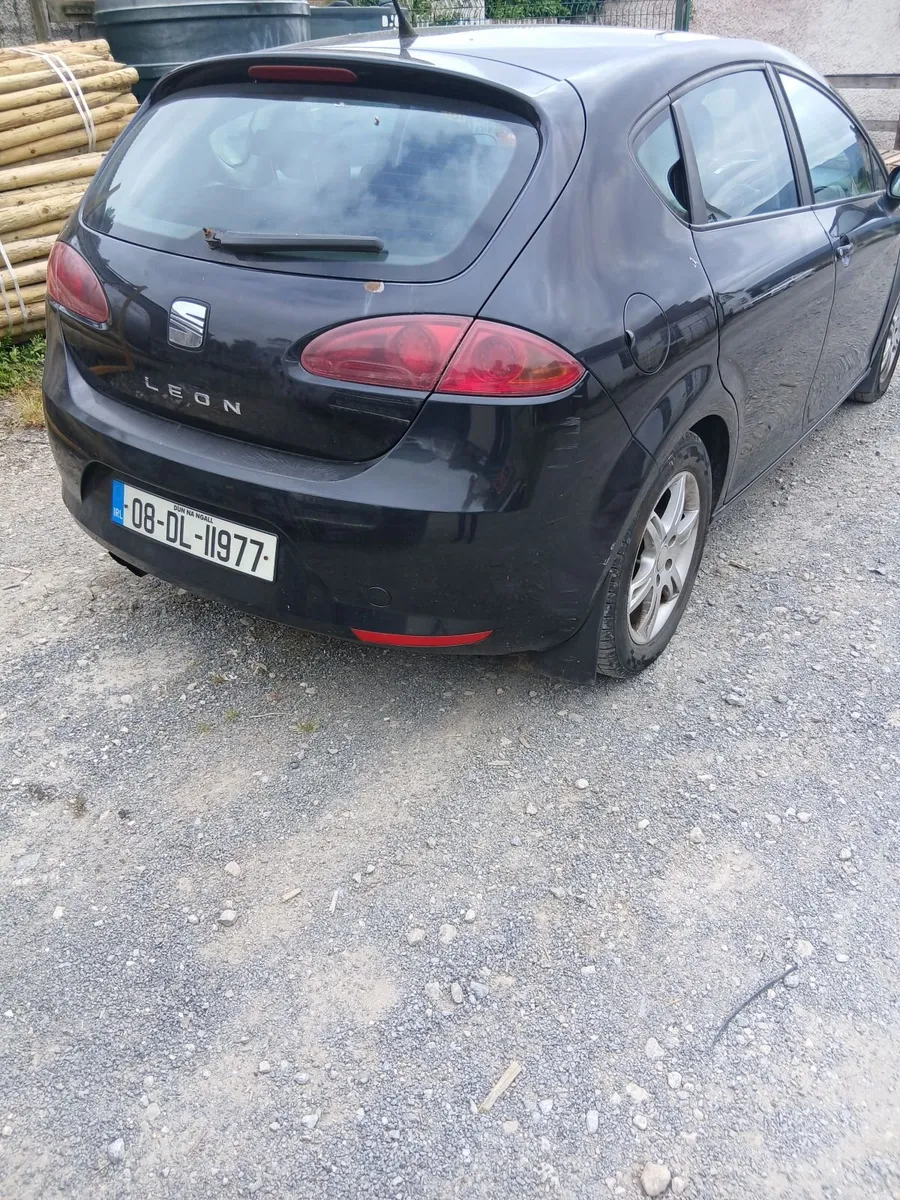 SEAT Leon 2008 - Image 2