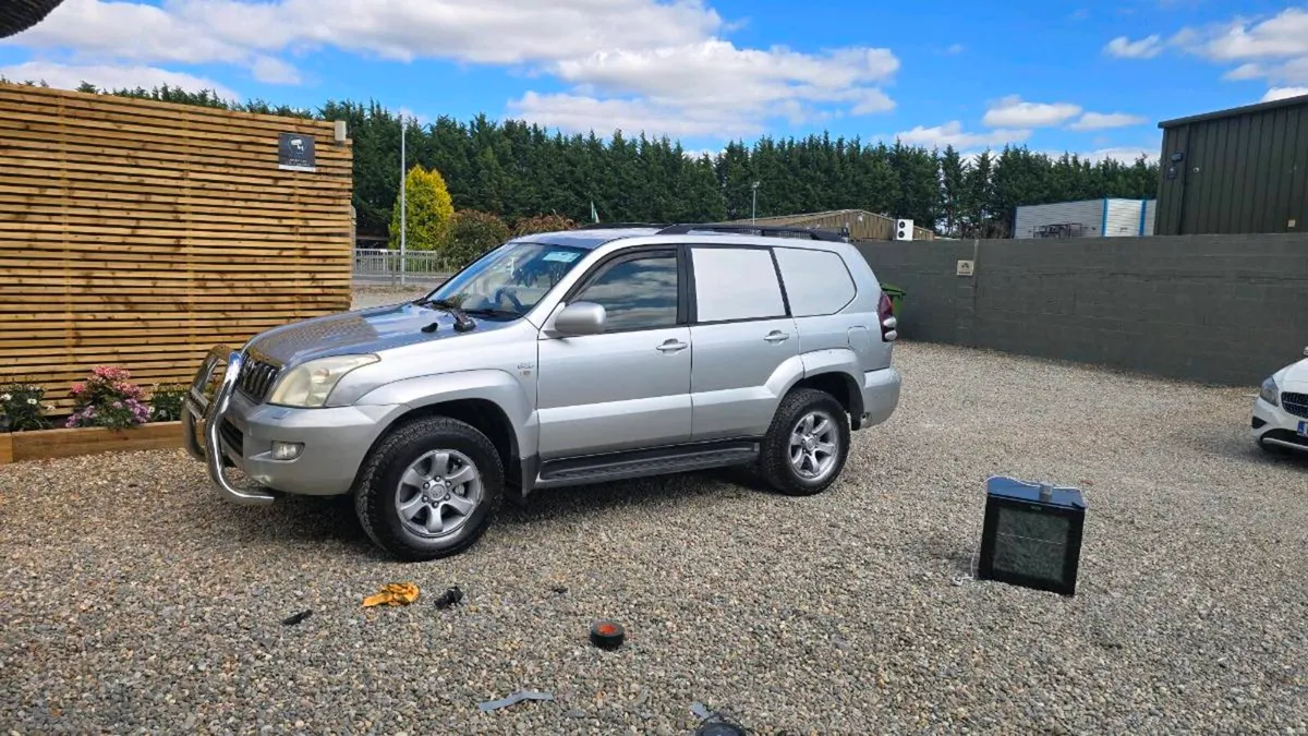 Land Cruiser - Image 2