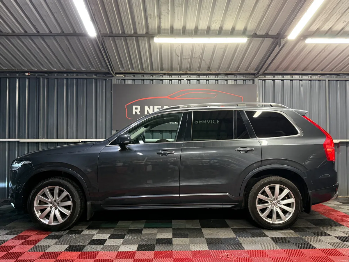 2016 Volvo XC90 2.0 D5 225PS AWD MOMENTUM - Image 5