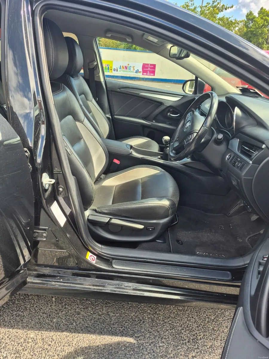 Toyota Avensis 2018 - Image 4