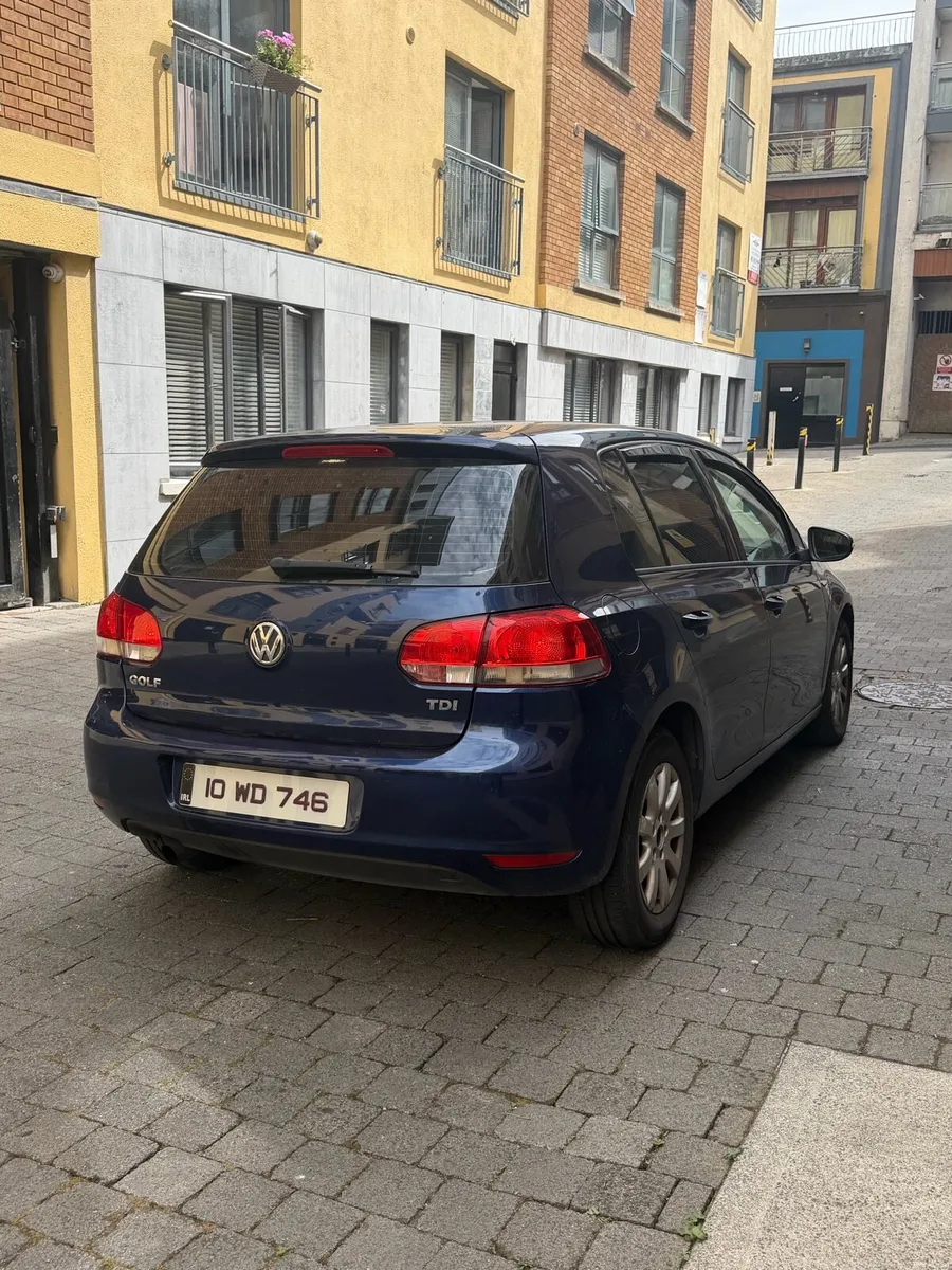 Volkswagen Golf 1.6tdi NCT 3/27 - Image 2