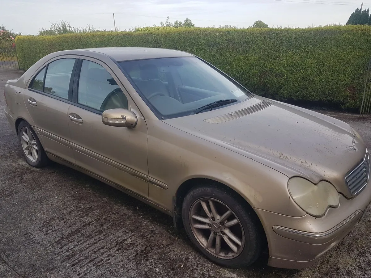 Mercedes-Benz C-Class 2003 - Image 1