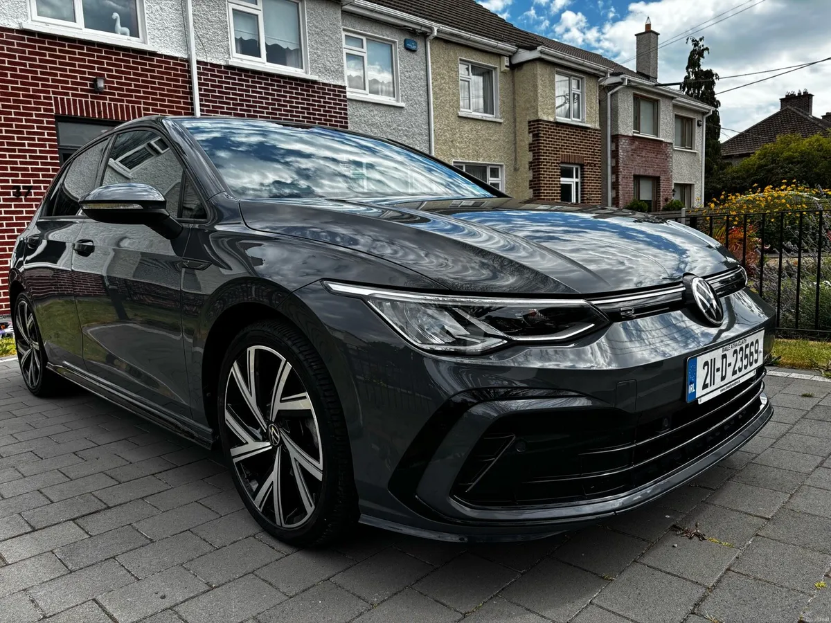 VW Golf R Line - Image 5