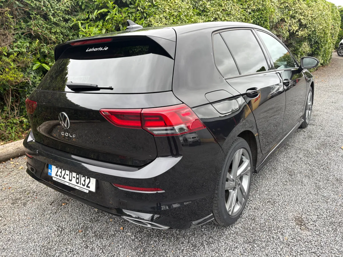 Volkswagen Golf 2023 R Line - Image 3