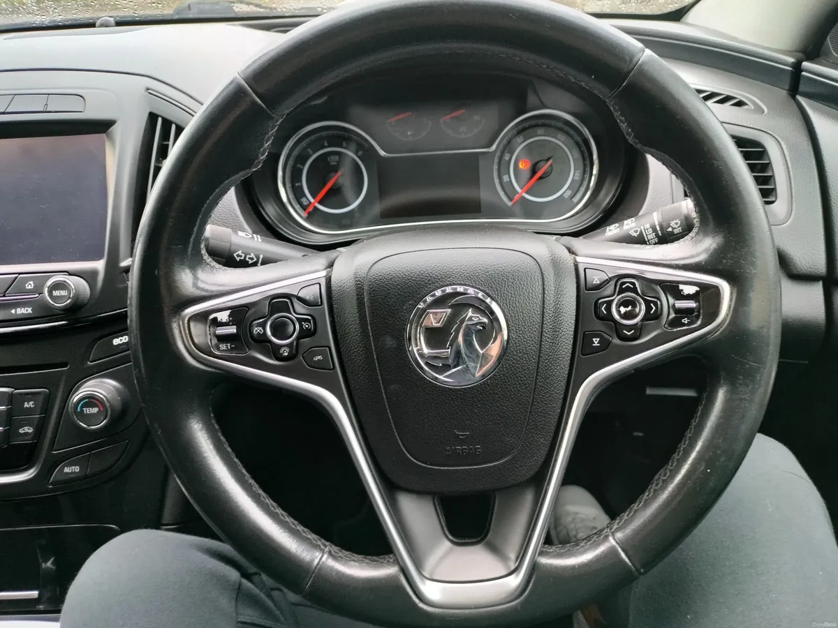 Vauxhall Insignia 2015 - Image 6