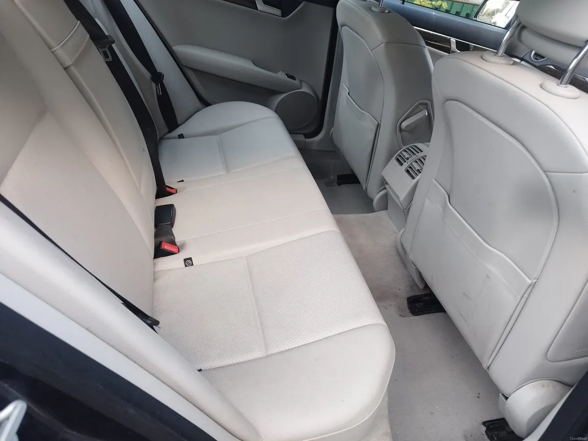 Mercedes c 220 automatic 131 - Image 5