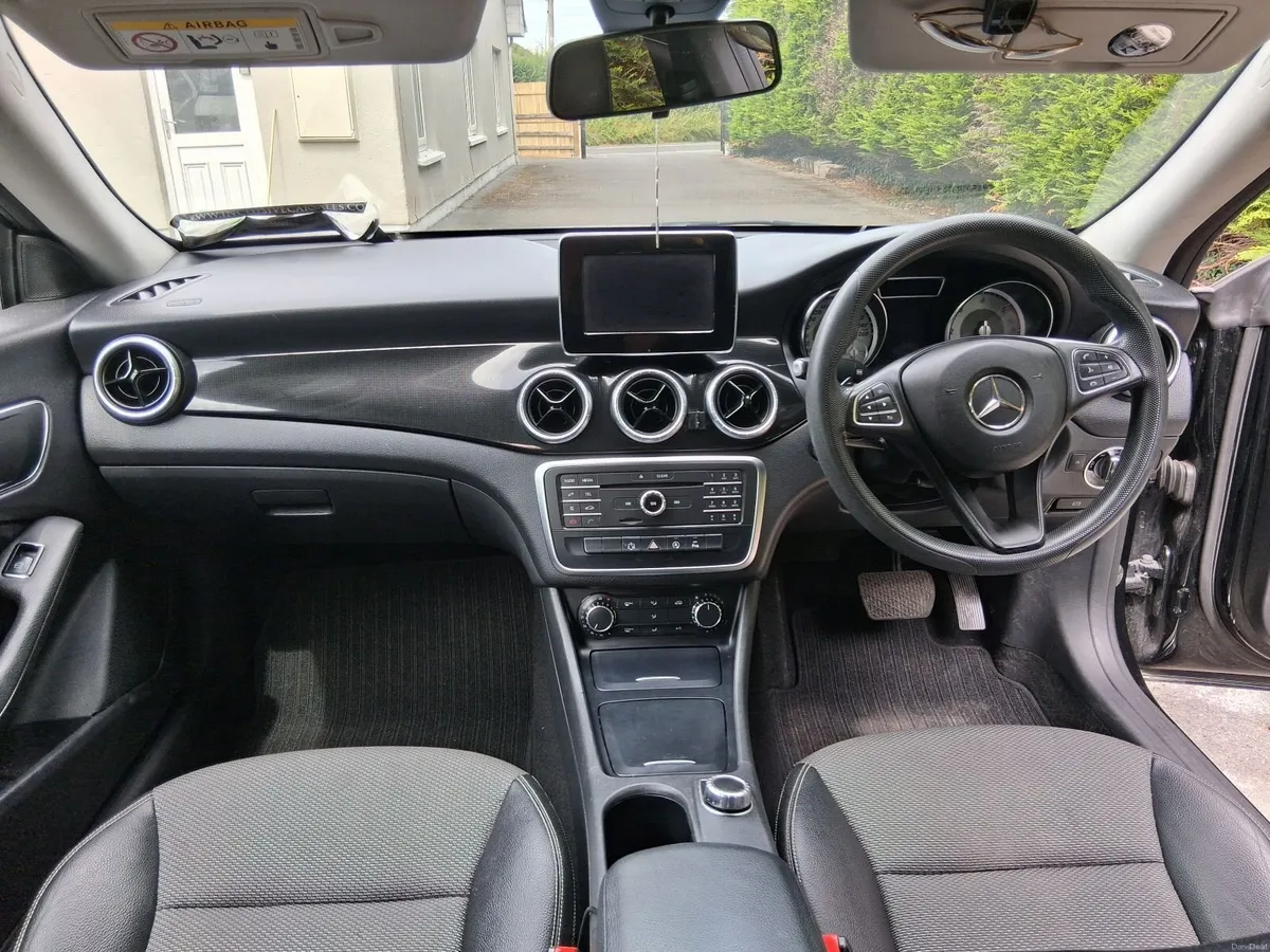 Mercedes-Benz CLA 2015 - Image 5