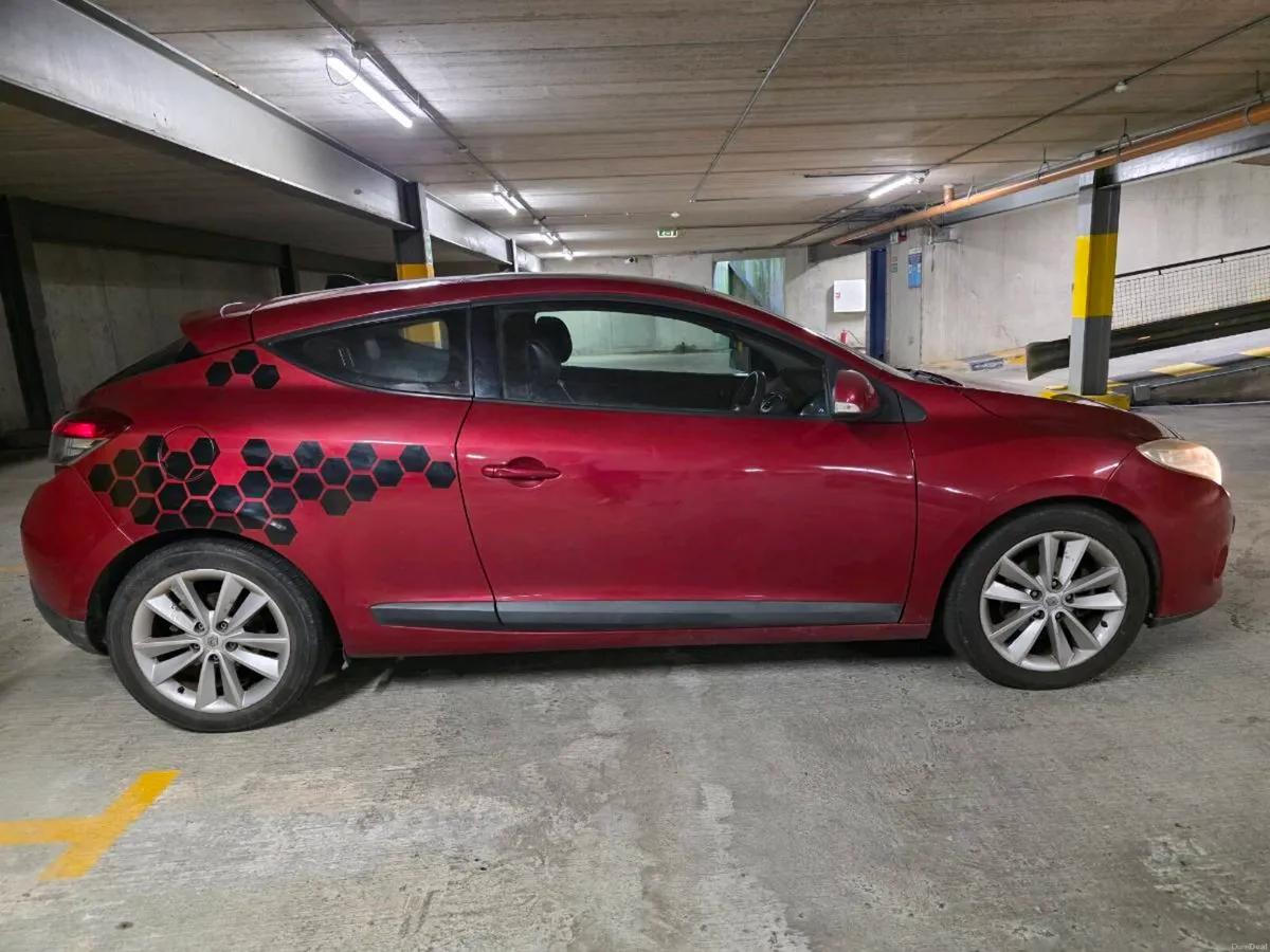 Renault megane 1.5 diesel - Image 4