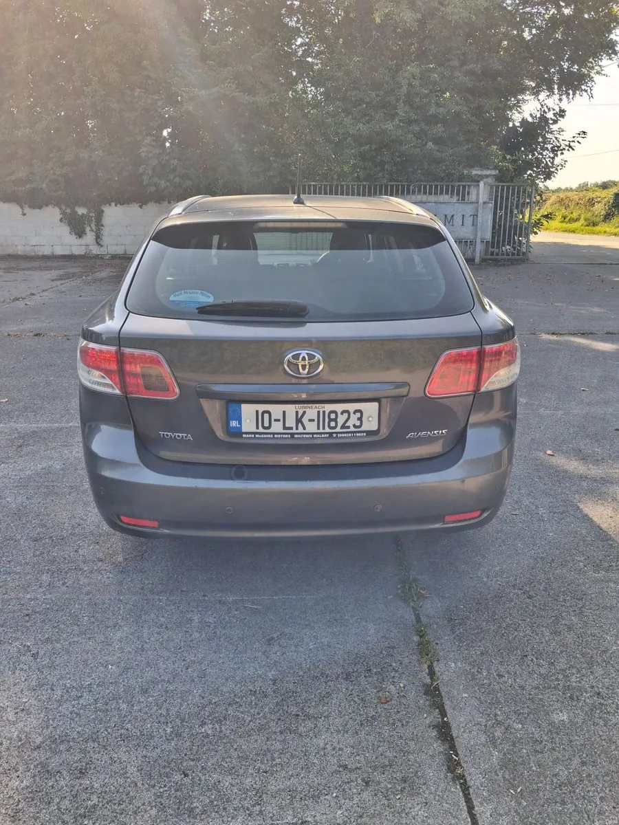 Toyota Avensis - Image 6