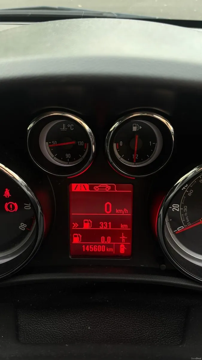 Vauxhall Astra 2015 - Image 4