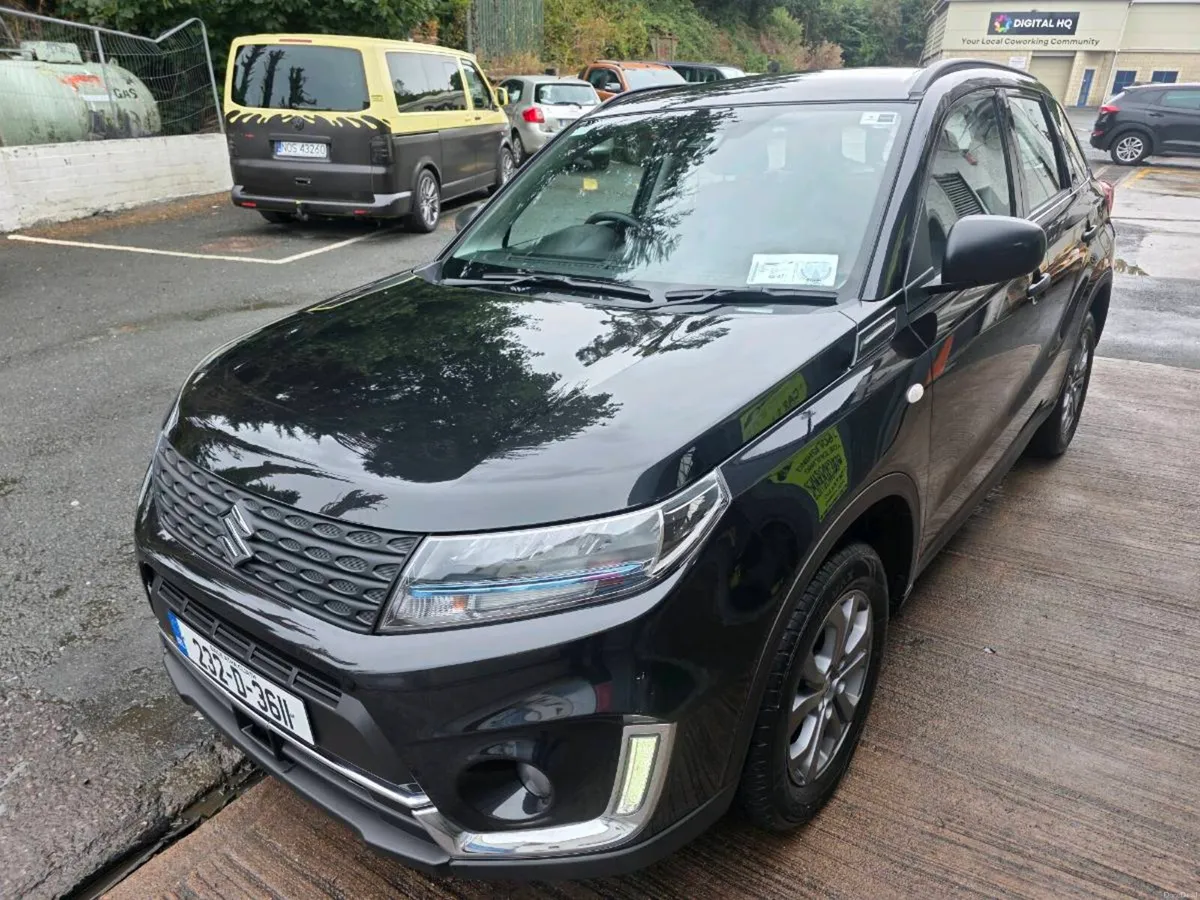 Suzuki Vitara 2023 1.4 Hybrid manual - Image 5