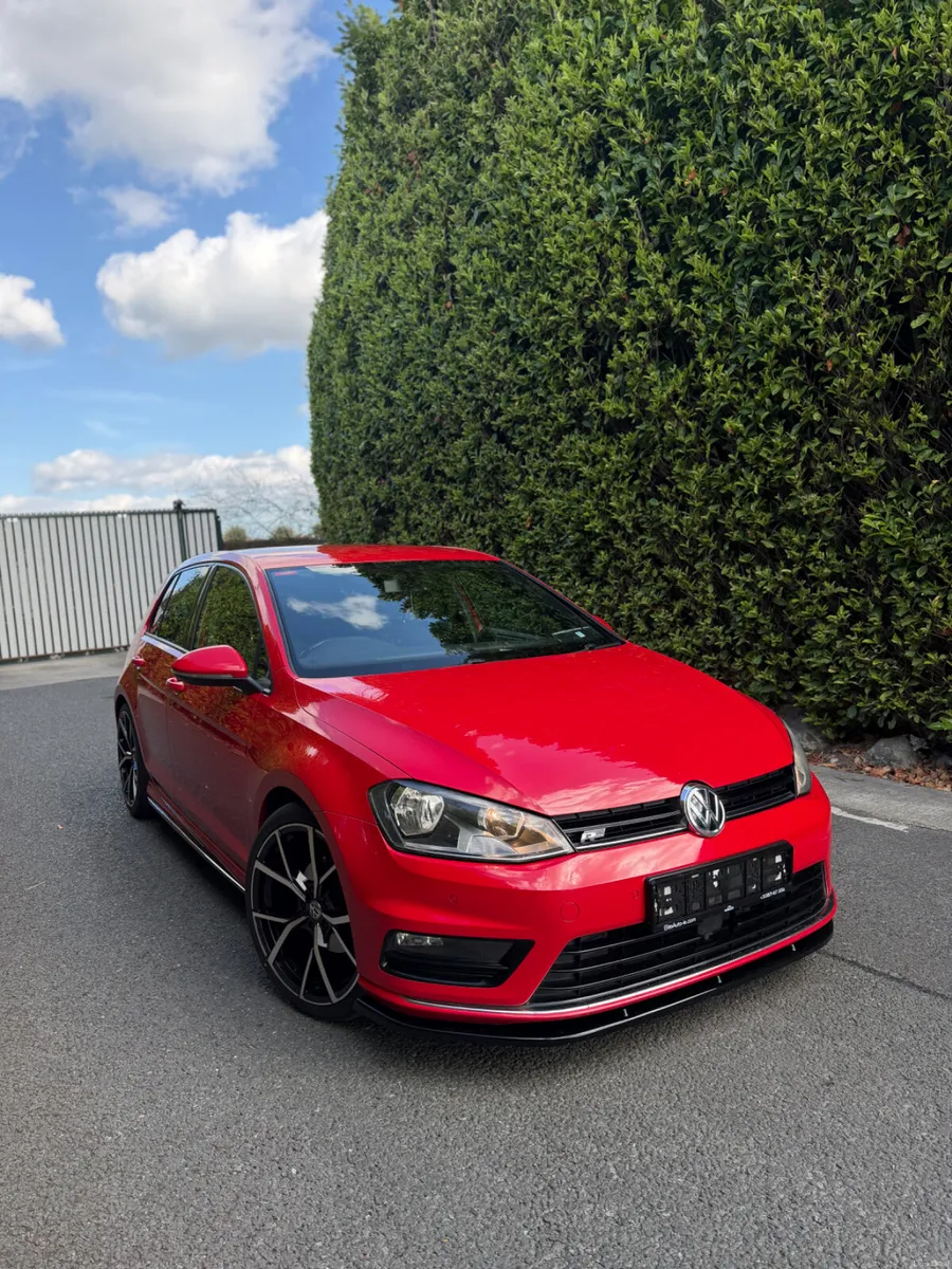 2016 VOLKSWAGEN GOLF R LINE 2.0 - Image 1