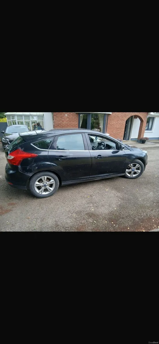 Ford Focus 2012 - Image 3