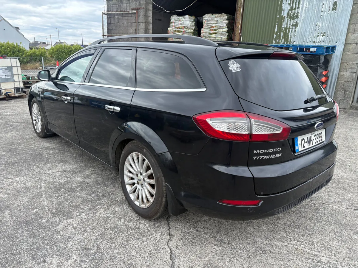 Ford Mondeo 2012 - Image 2