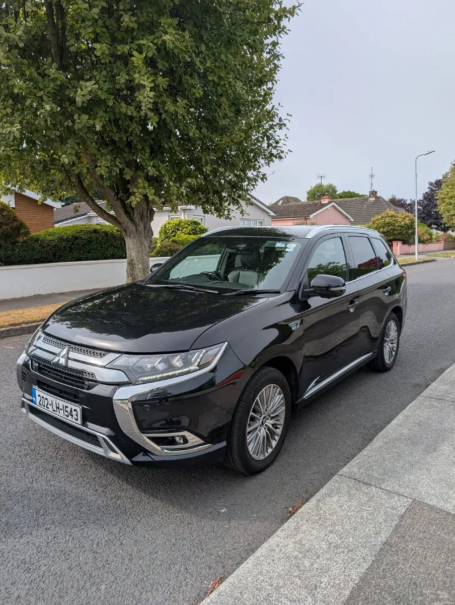 Mitsubishi Outlander 2020 - Image 1