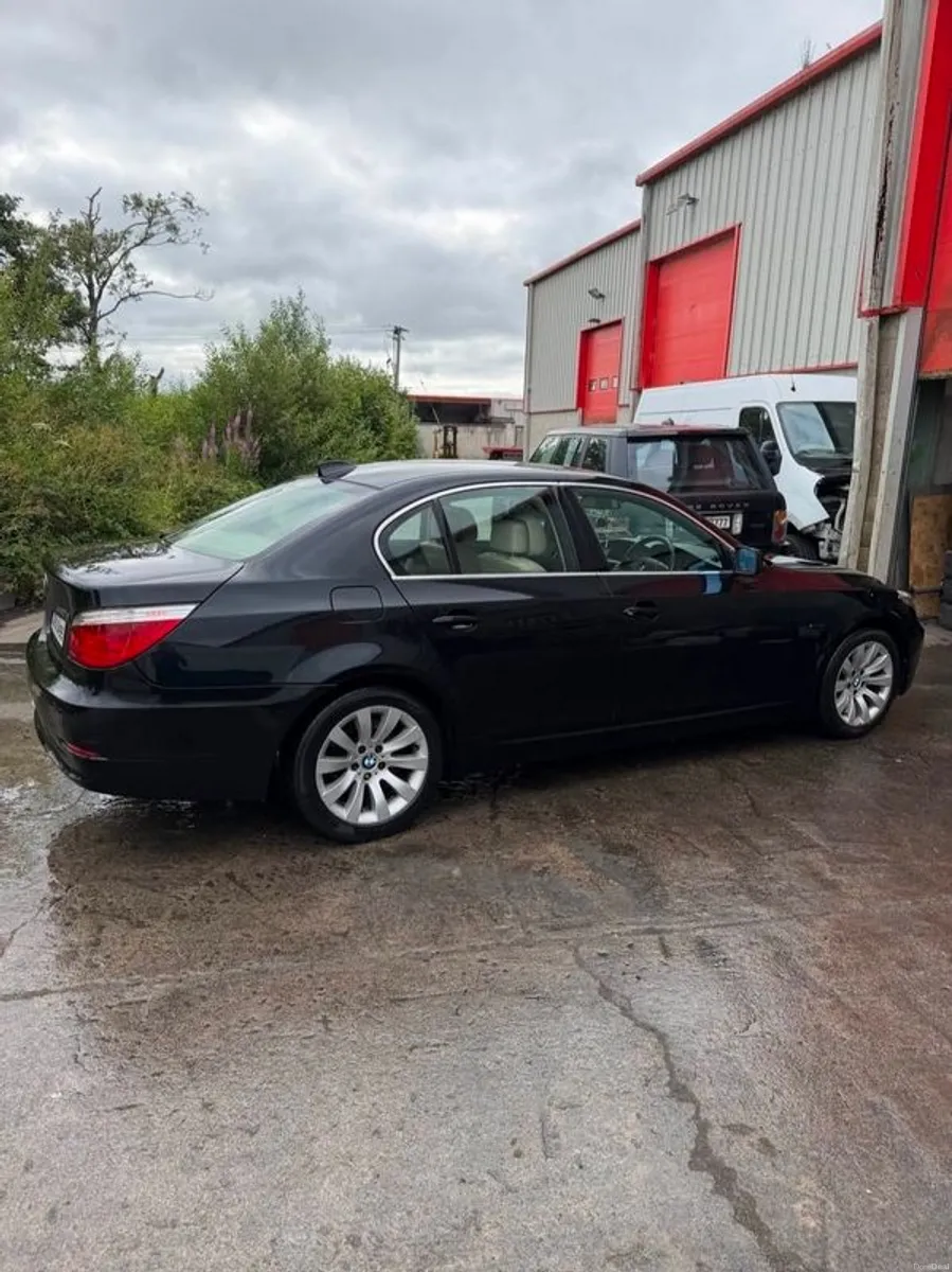 2008 Bmw 520 - Image 3