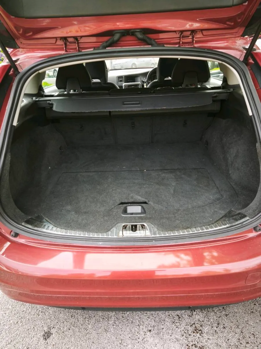 2014 Volvo V60 D2 1.6d Automatic - Image 5