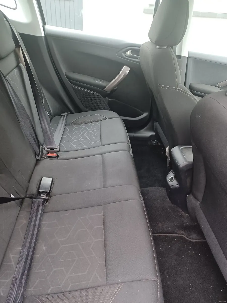 161 Peugeot 2008  only 87k km - Image 5