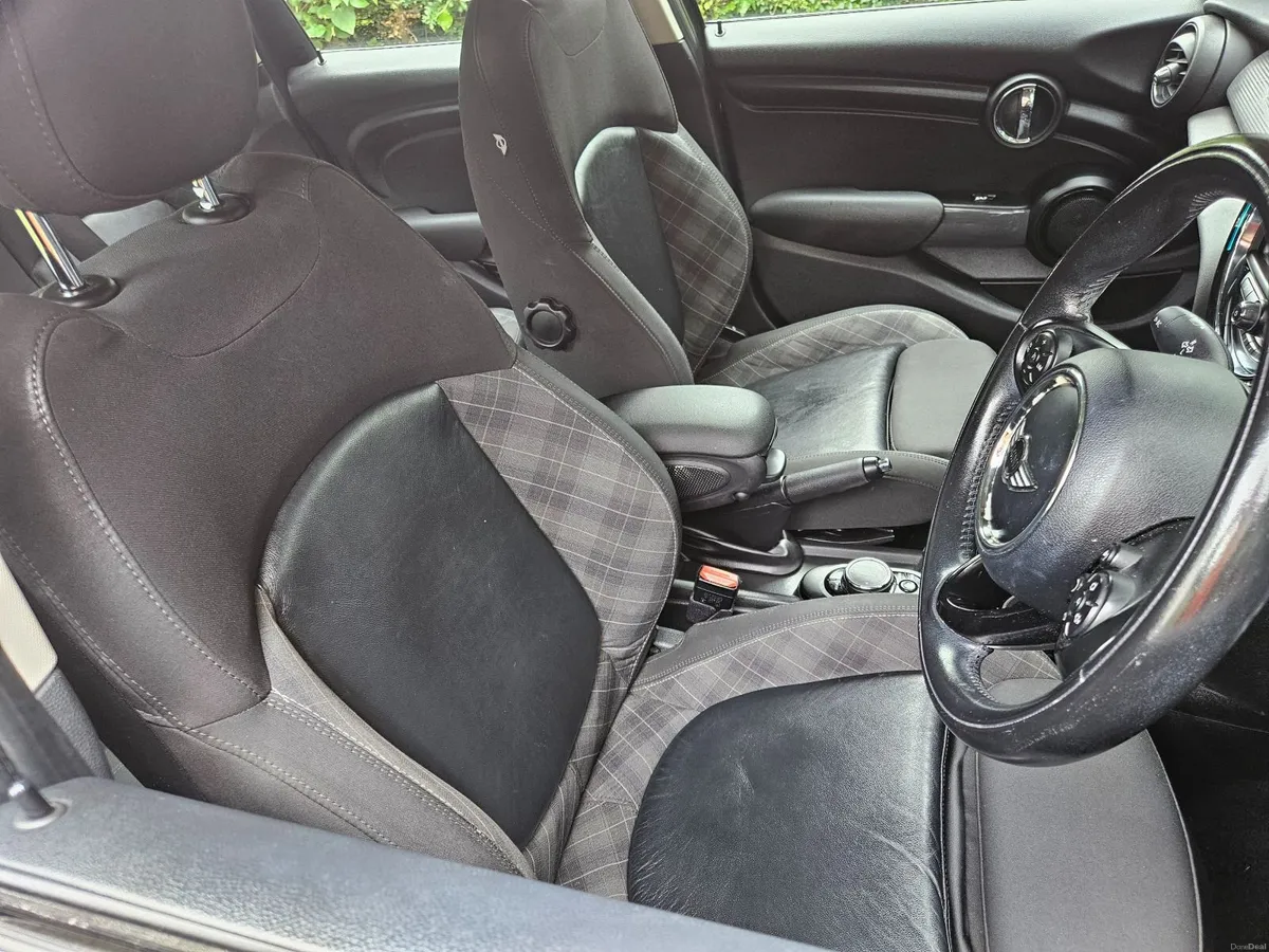 Mini Cooper 2015 - Image 6