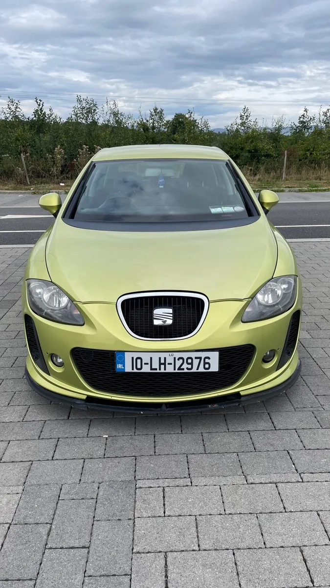 SEAT Leon 2010 1.6TDI - Image 6