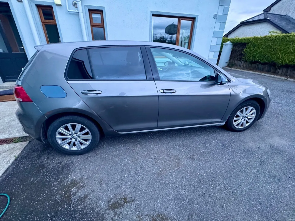 Volkswagen Golf 2014 1.6 TDI Diesel - Image 5