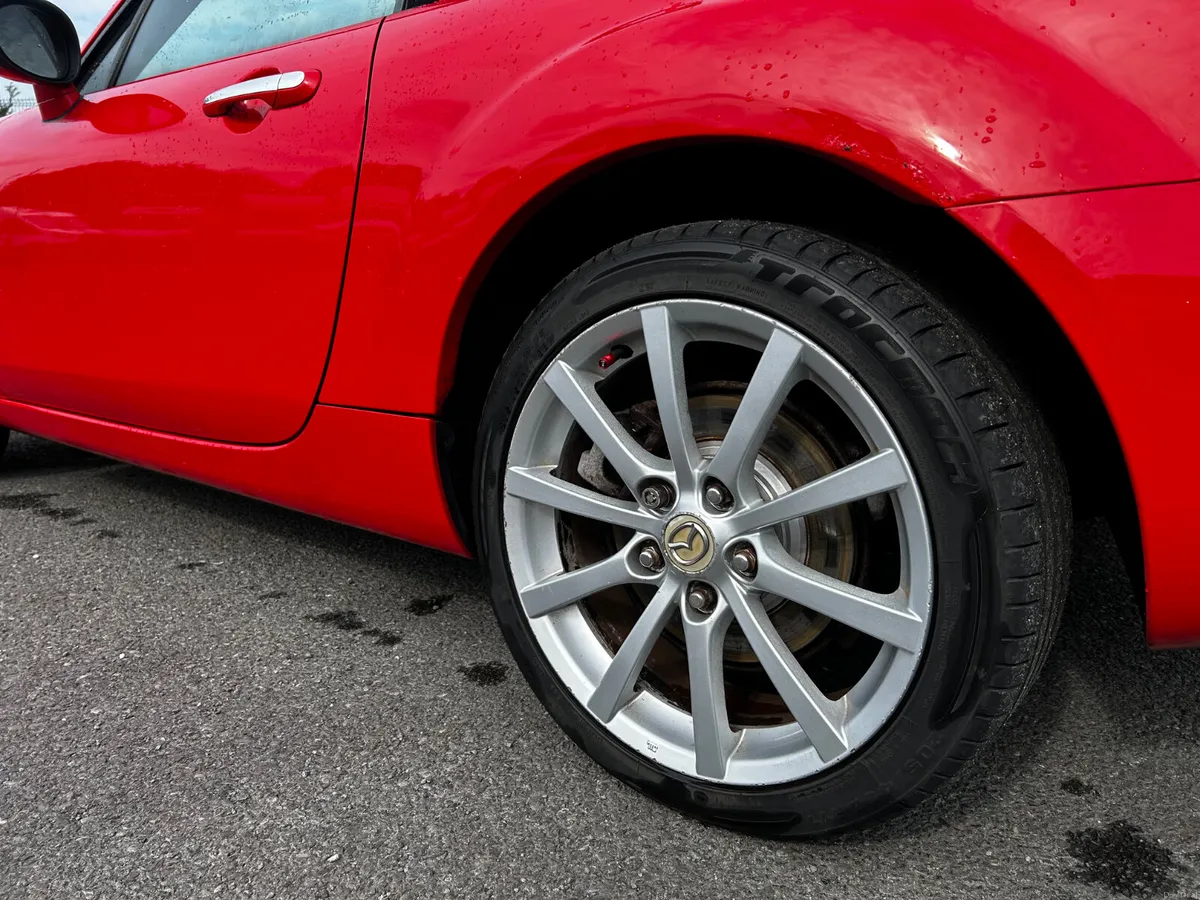 2006 Mazda MX-5 Sport Convetible - Image 6