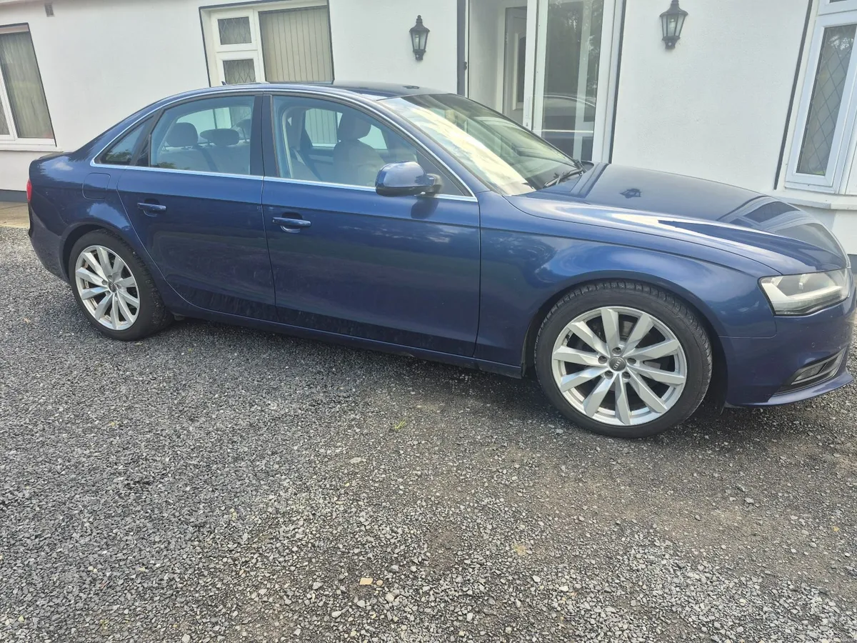 Audi A4 2014 - Image 5