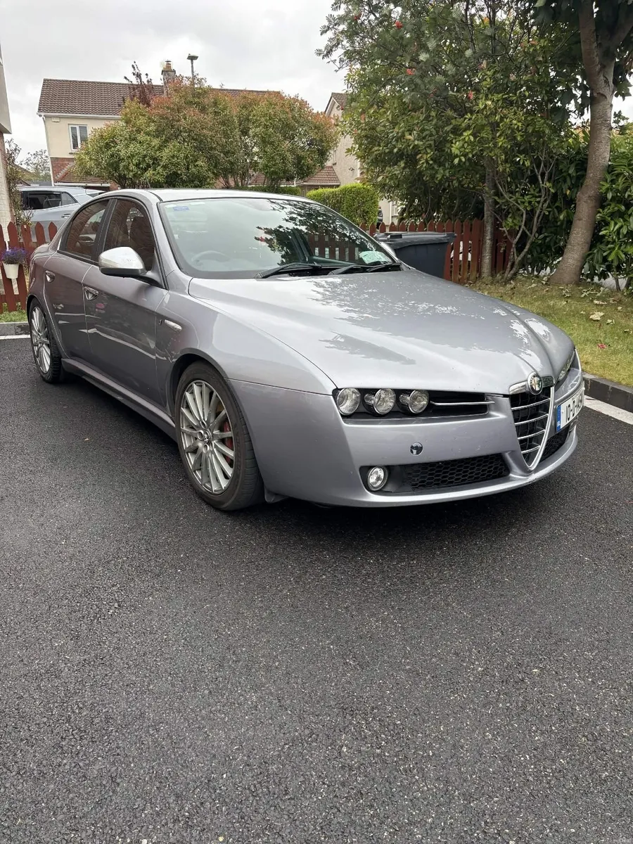 Alfa Romeo 159 2010 - Image 3