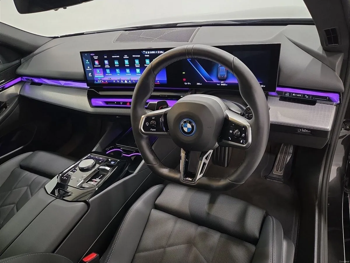 BMW i5 eDrive40 M Sport Pro Saloon - Image 6